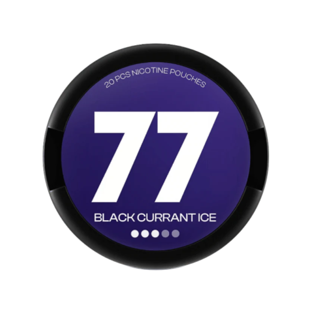 Nikotinové sáčky 77 Black Currant Ice s chutí černého rybízu a mentolovým efektem. Každý sáček obsahuje 10,4 mg nikotinu, balení obsahuje 20 slim sáčků