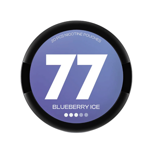 Nikotinové sáčky 77 Blueberry Ice s chutí borůvek a mentolovým efektem. Každý sáček obsahuje 10,4 mg nikotinu a balení obsahuje 20 sáčků.