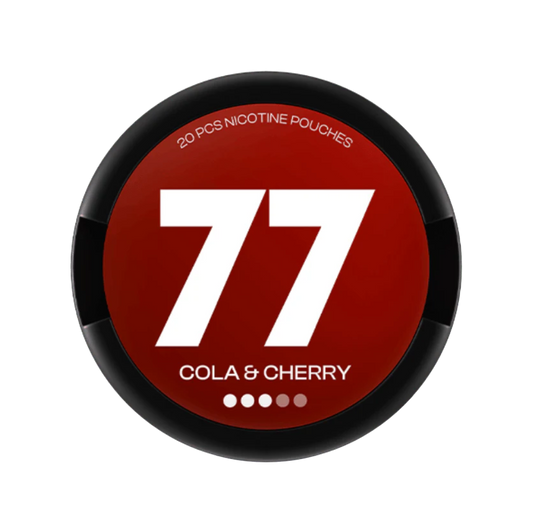 Nikotinové sáčky 77 Cola & Cherry kombinují chuť coly a třešně. Každý sáček obsahuje 10,4 mg nikotinu a balení obsahuje 20 sáčků