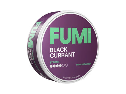 Detail balení FUMI Black Currant 8 mg, mírně vlhčené slim sáčky, černý rybíz s jemně trpkým zakončením