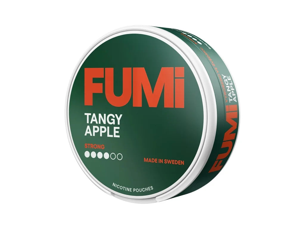 Detail balení FUMI Tangy Apple 8 mg, mírně vlhčené slim sáčky, zelené jablko se sladkokyselým profilem