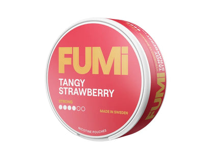 Detail balení FUMI Tangy Strawberry 8 mg, mírně vlhčené slim sáčky, sladké jahody s příjemně kyselým tónem