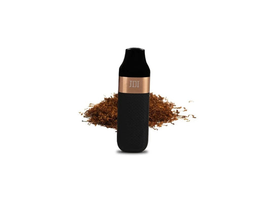 JDI MARCH Tobacco jednorázová elektronická cigareta s klasickou tabákovou příchutí, objemem 2 ml a výdrží až 900 potahů