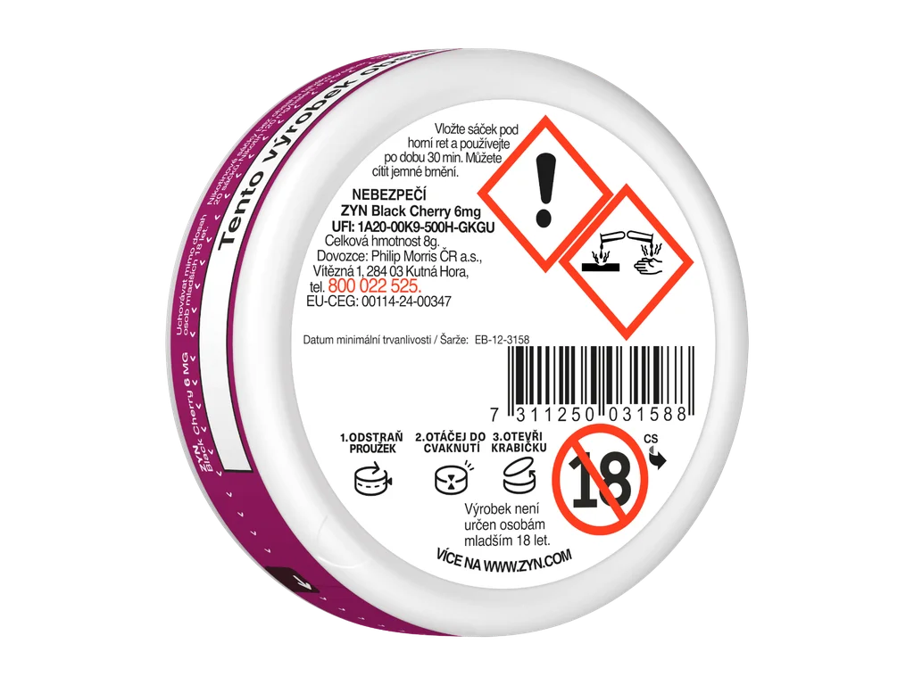 Balení ZYN Black Cherry Mini Dry s 20 beztabákovými nikotinovými sáčky a obsahem 6 mg nikotinu na sáček