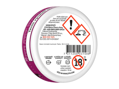 Balení ZYN Black Cherry Mini Dry s 20 beztabákovými nikotinovými sáčky a obsahem 6 mg nikotinu na sáček